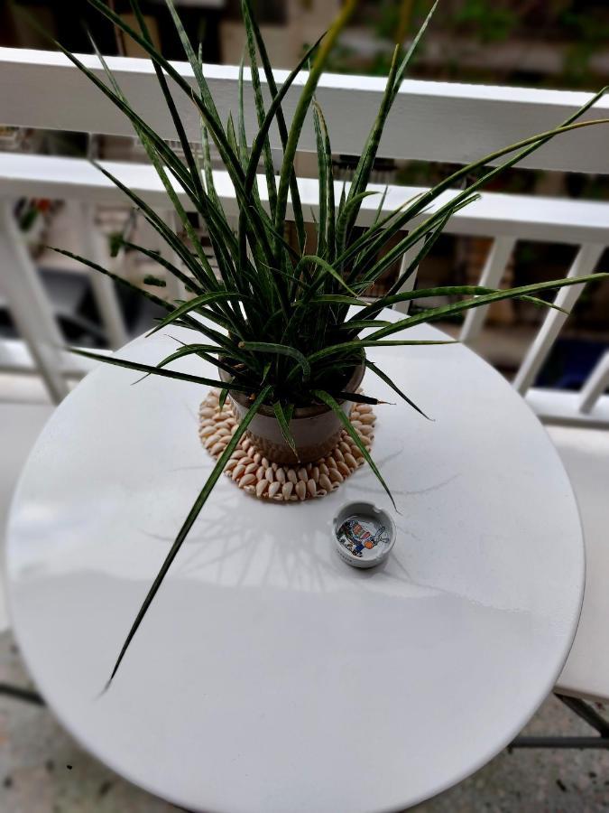 Christina-Anna Athens City Center Walking Distance To Everywhere And Acropolis, In One Of The Most Favorable Locations By National Gardens And Zoo, Hellenic Parliament In Syntagma And Stylish Exquisite Kolonaki Cozy Renovated Apartment المظهر الخارجي الصورة