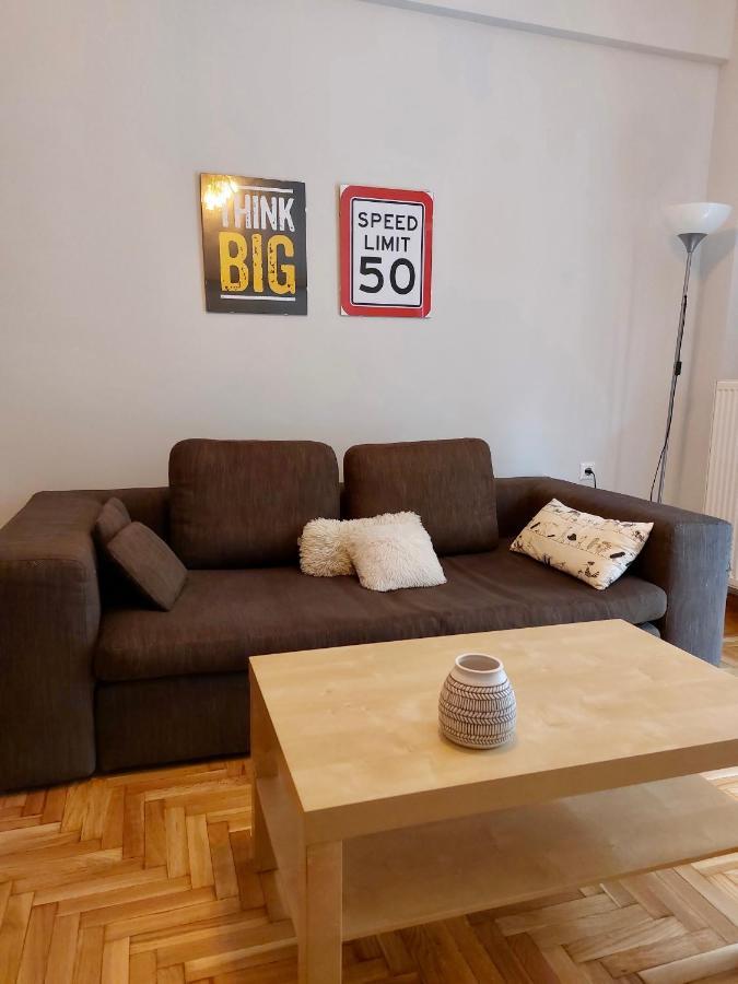 Christina-Anna Athens City Center Walking Distance To Everywhere And Acropolis, In One Of The Most Favorable Locations By National Gardens And Zoo, Hellenic Parliament In Syntagma And Stylish Exquisite Kolonaki Cozy Renovated Apartment المظهر الخارجي الصورة
