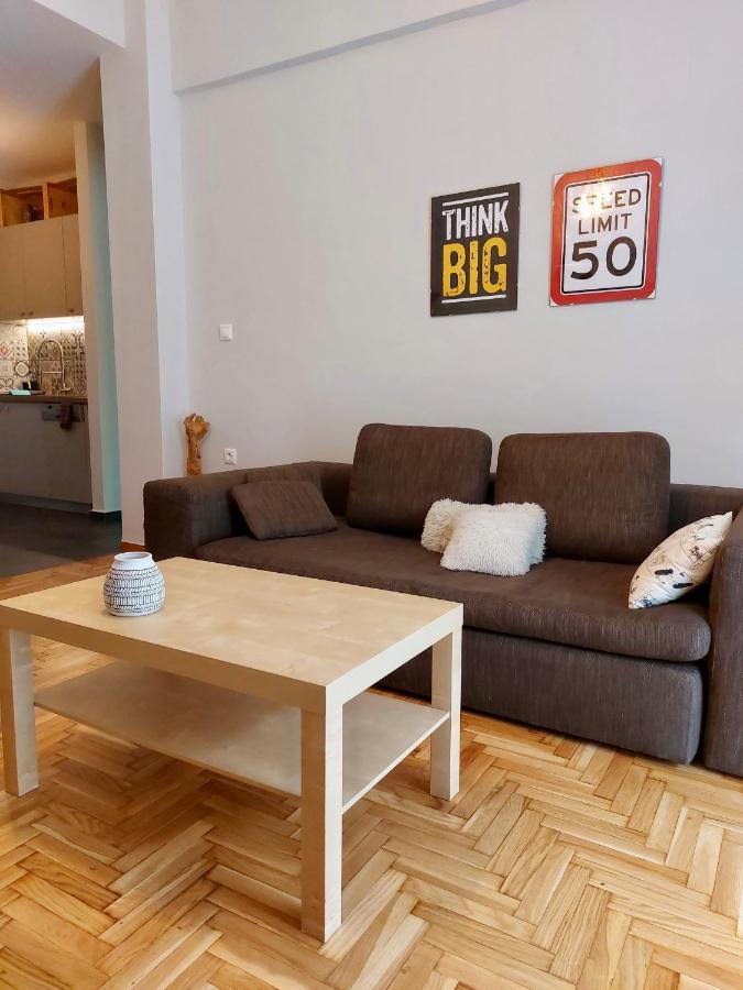 Christina-Anna Athens City Center Walking Distance To Everywhere And Acropolis, In One Of The Most Favorable Locations By National Gardens And Zoo, Hellenic Parliament In Syntagma And Stylish Exquisite Kolonaki Cozy Renovated Apartment المظهر الخارجي الصورة