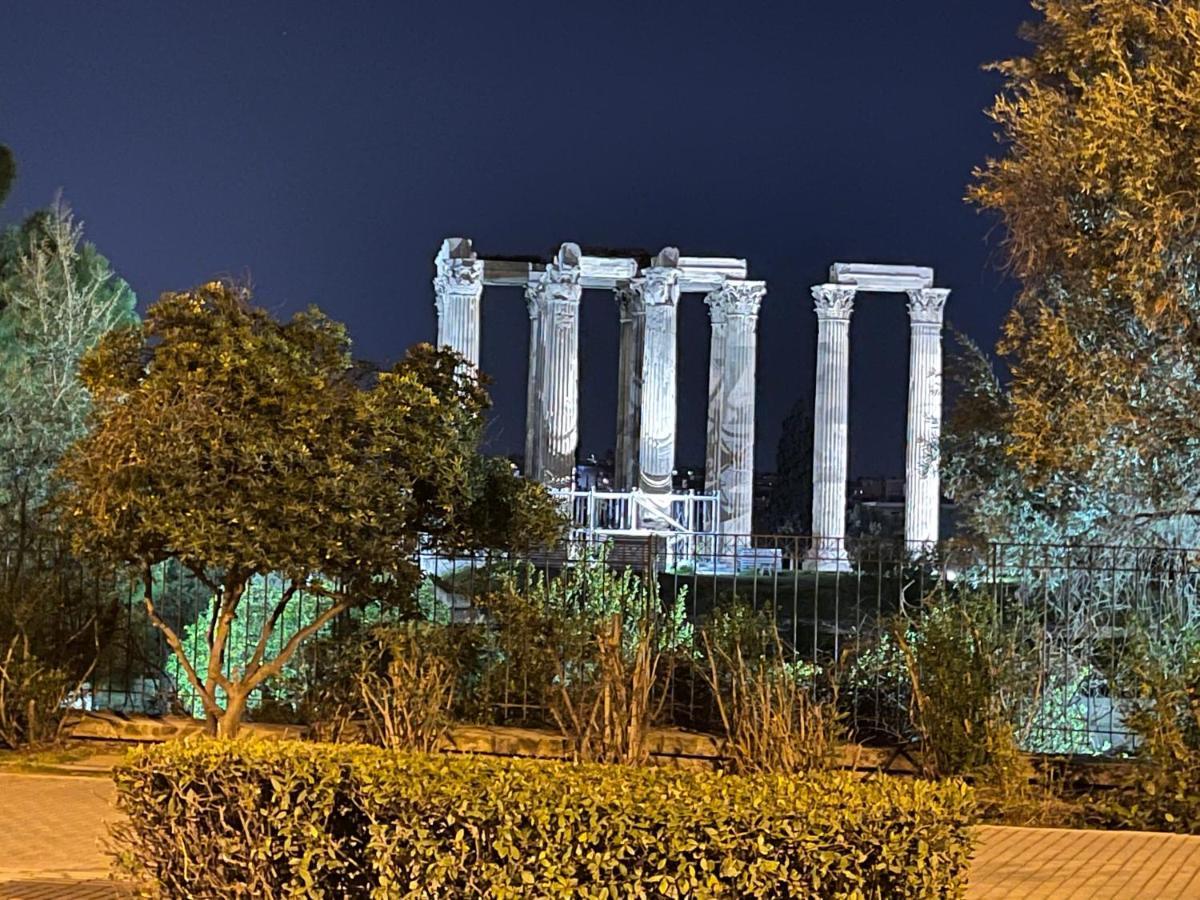 Christina-Anna Athens City Center Walking Distance To Everywhere And Acropolis, In One Of The Most Favorable Locations By National Gardens And Zoo, Hellenic Parliament In Syntagma And Stylish Exquisite Kolonaki Cozy Renovated Apartment المظهر الخارجي الصورة